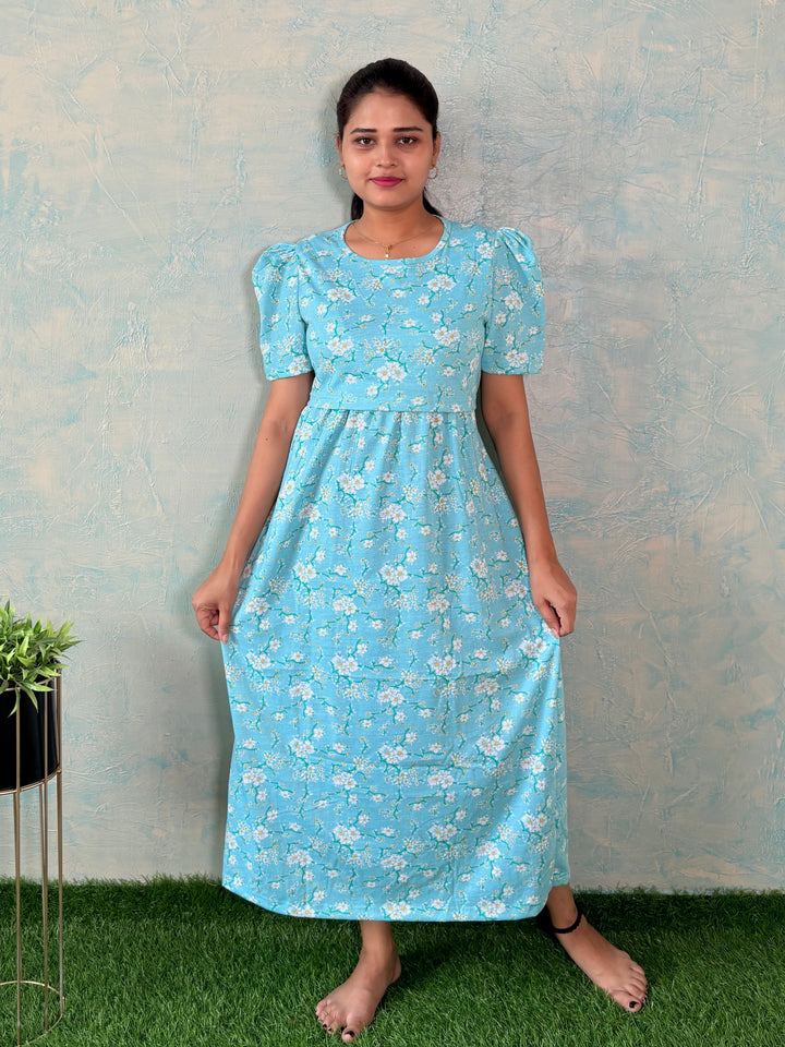 Arctic - Zipless Maternity and feeding wear - Midi length
