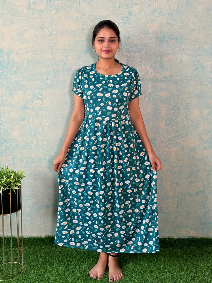 Pine - Zipless Maternity and feeding wear - Midi length