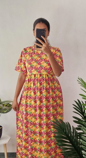 Scarlet - Zipless Maternity and feeding wear