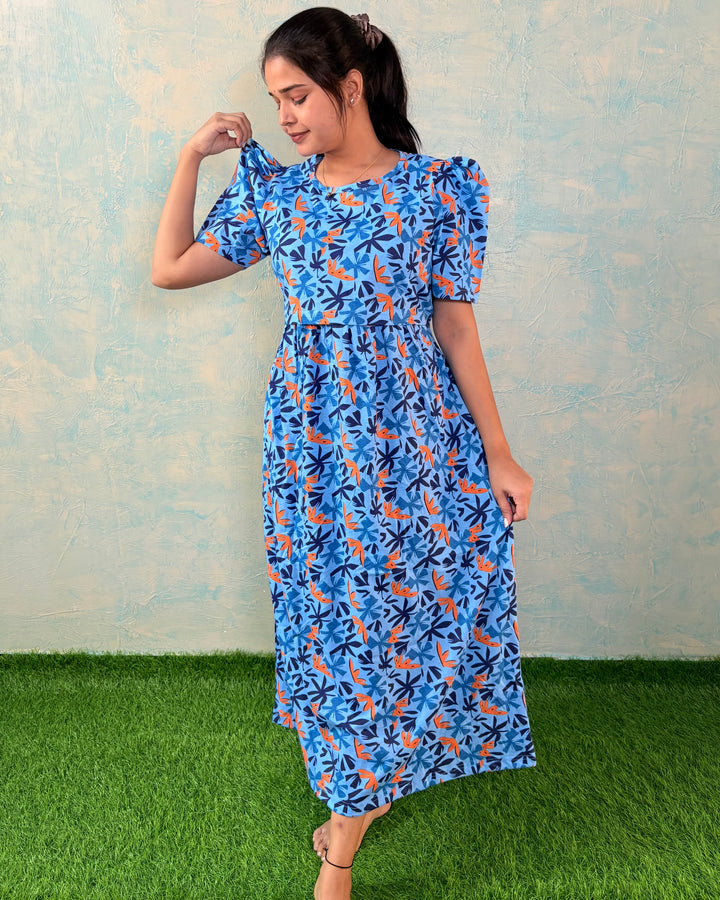 BLUE BLOOM - Zipless Maternity & feeding wear - Midi length