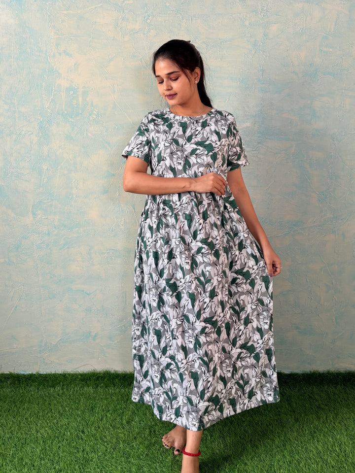 Ellie - Zipless Maternity and feeding wear - Midi length