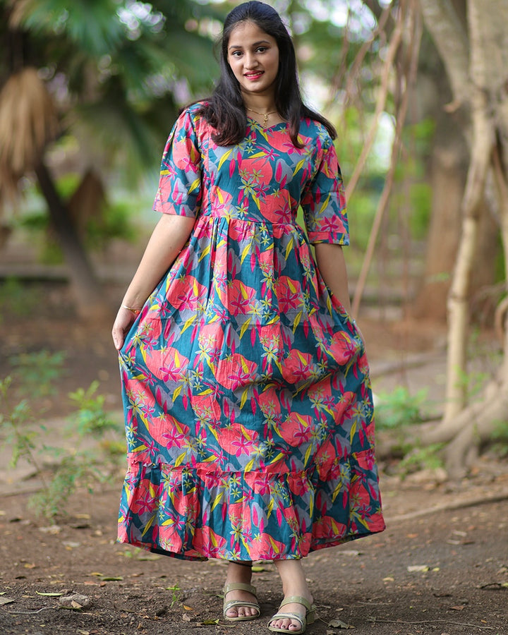 COSMOPOLITAN - Maternity & feeding wear with side zips