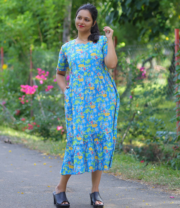 Levy Maternity and feeding wear with side zips