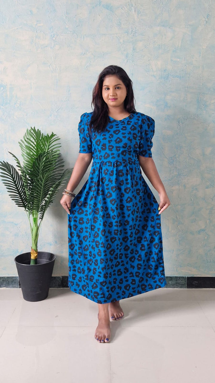 Chinese Blue - Zipless Maternity and feeding wear